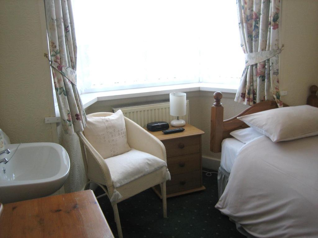 Bed and Breakfast Gables Nest Birmingham Zimmer foto